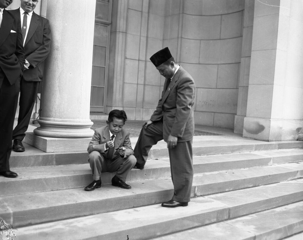 May 1956: President of Indonesia receives honorary degree