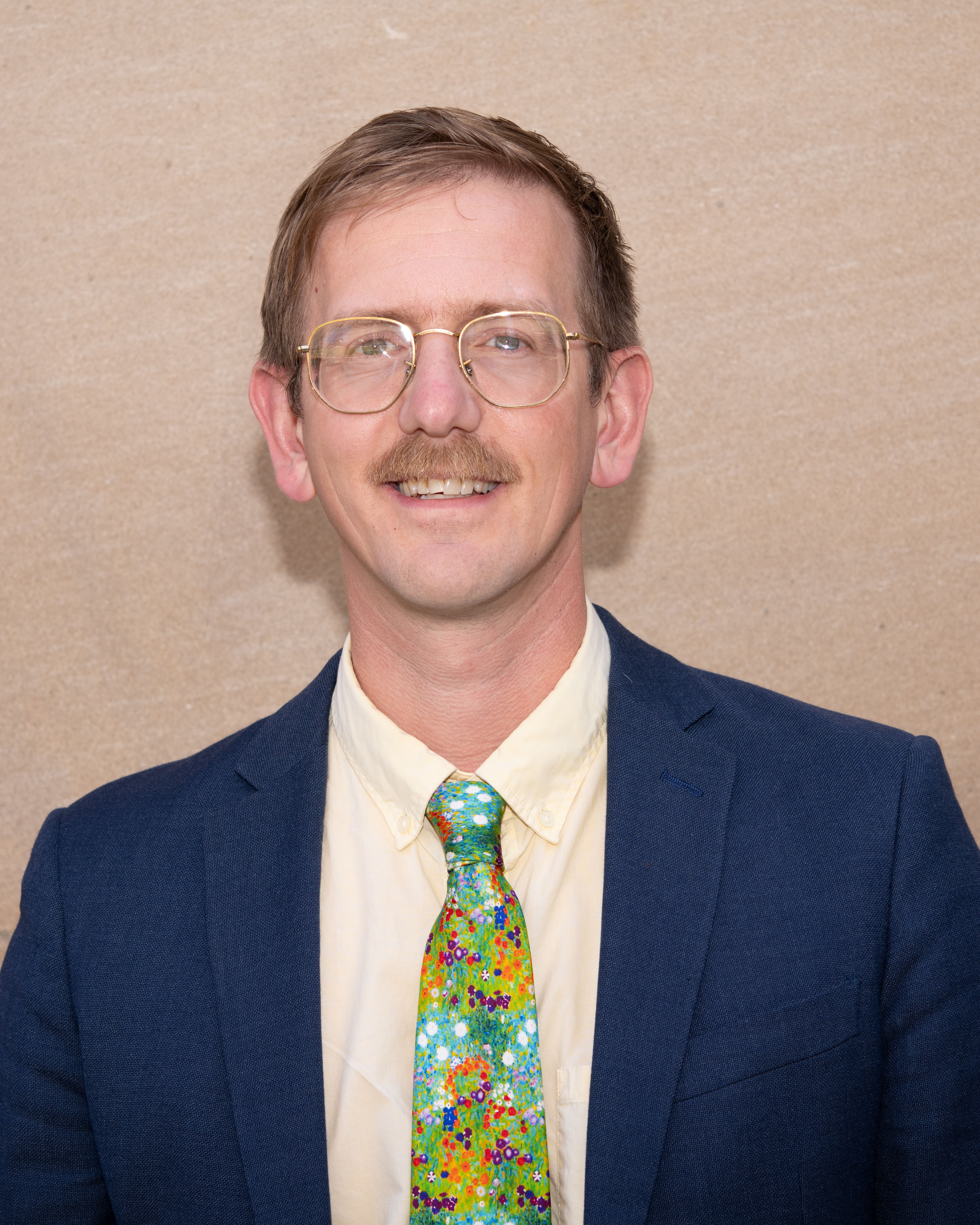 Joshua Shulser's staff portrait.