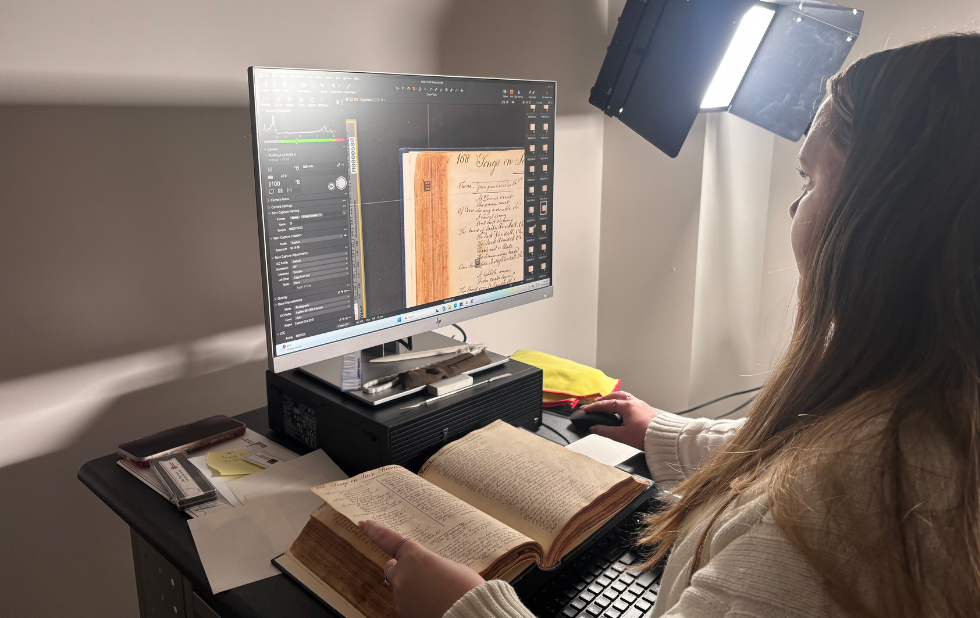 Carly Jensen editing images Carly Jensen editing images